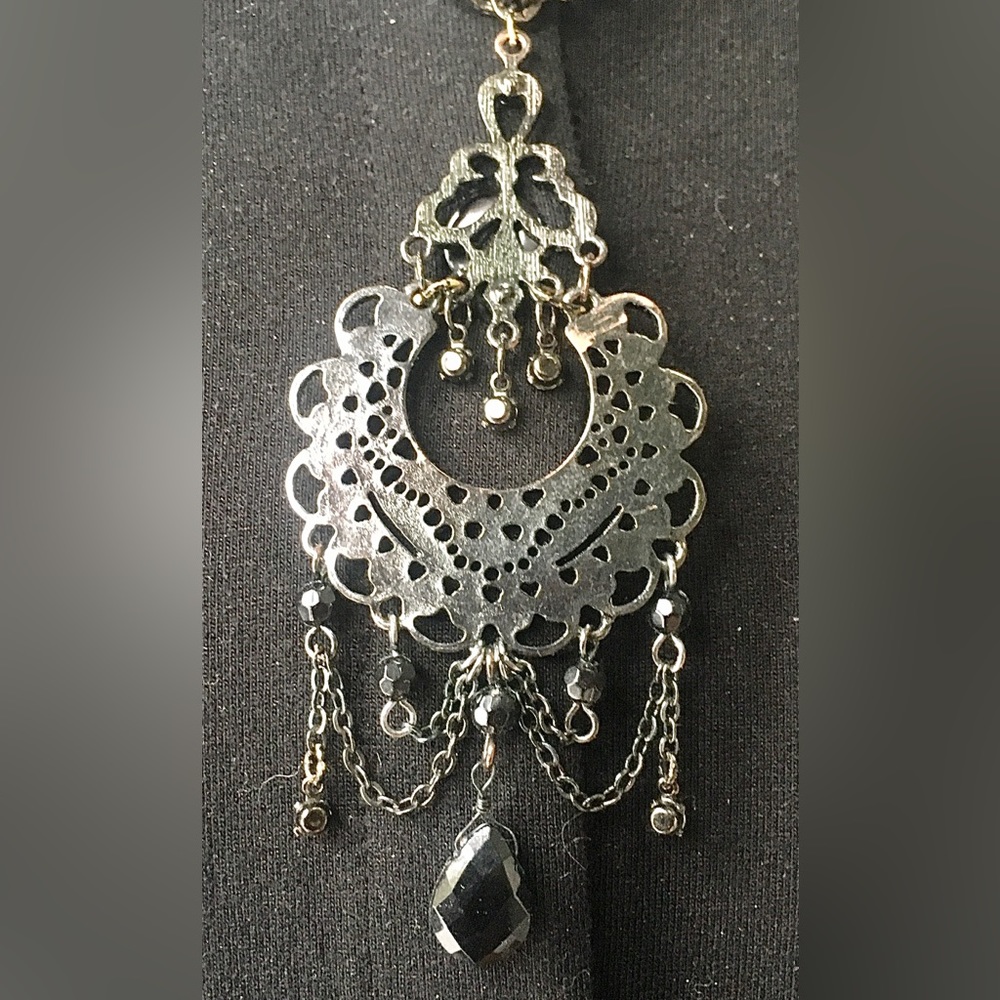Handcrafted vintage double stranded pendant Amazing sparkle & movement-stunning - Picture 5 of 12